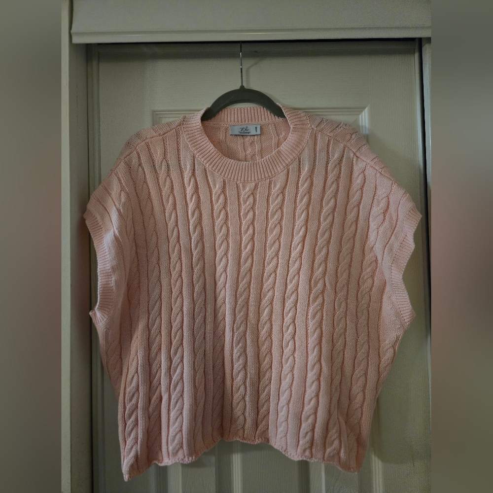 Sleeveless Cable-Knit Sweater Vest in Light Pink